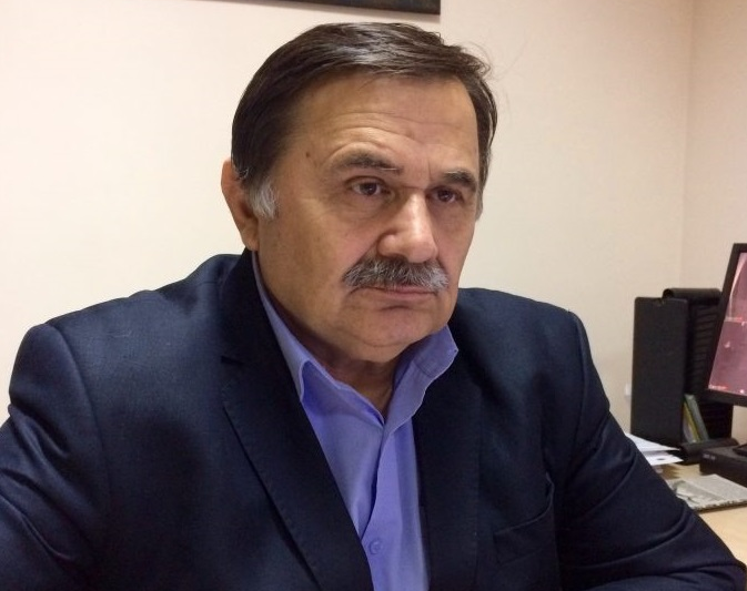 Урысыбзэ зымыщlэ хэхэс адыгэм и Хэкур мыгъуэ хуащl.